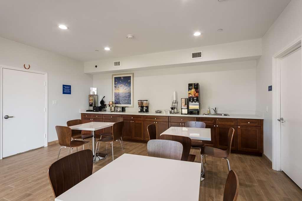 Americas Best Value Inn&Suites Porter Restaurant photo