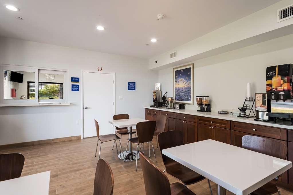 Americas Best Value Inn&Suites Porter Restaurant photo
